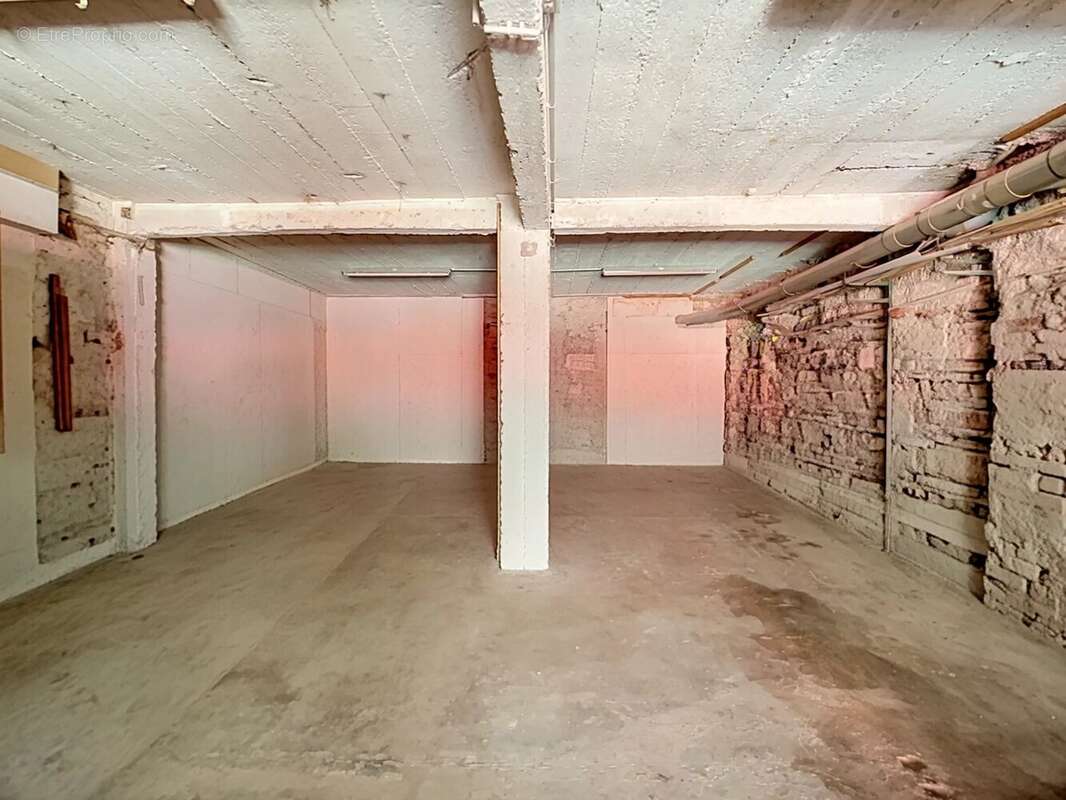 Entrepot/carrosserie/box ferme - photo 6