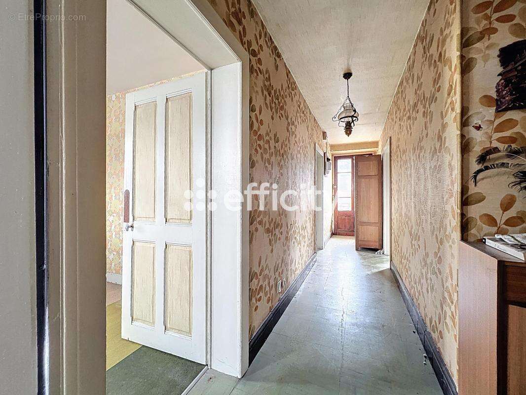 Maison à SAINT-PIERRE-EN-FAUCIGNY