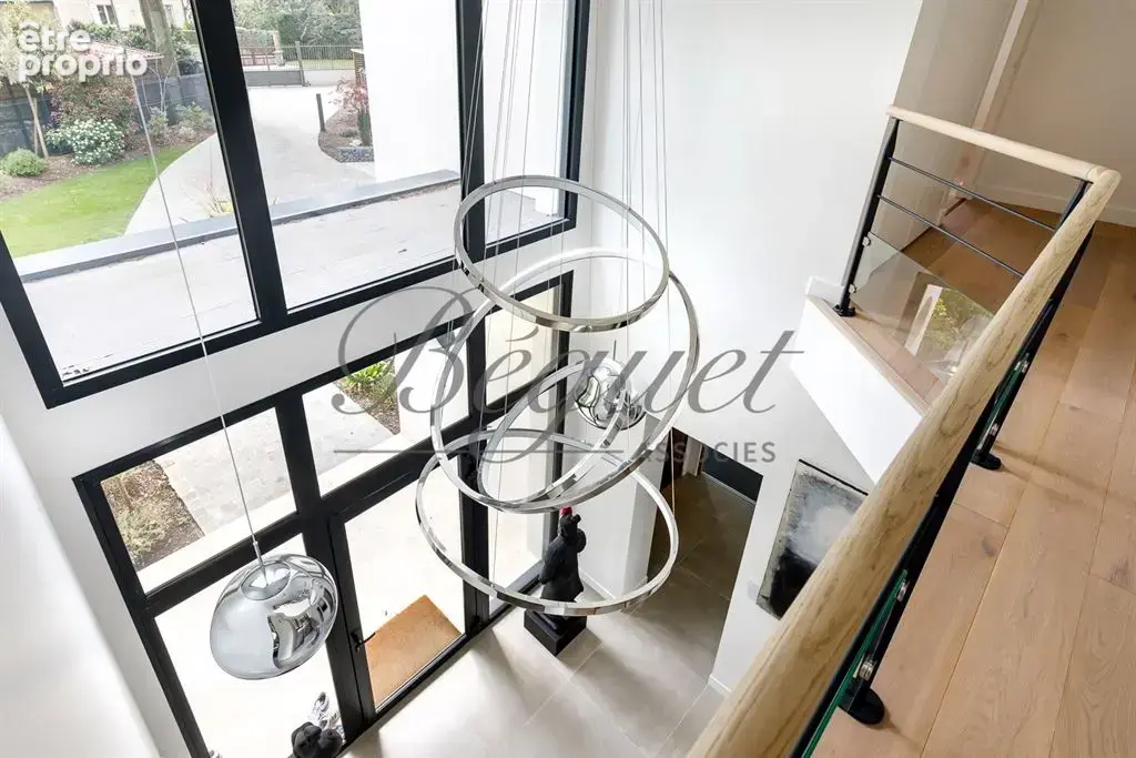 Vaucresson (92420) – Maison de 350 m², 5 chambres, terrain de 1 300 m² – près de Paris, Hauts-de-Seine, Île-de-France - photo 15