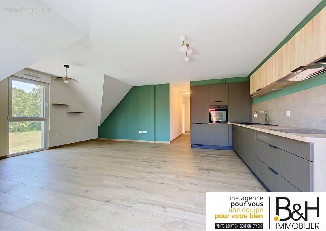 Appartement à SCHARRACHBERGHEIM-IRMSTETT