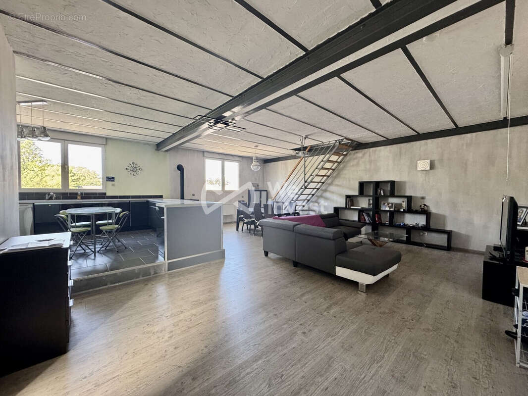 Appartement à REBAIS