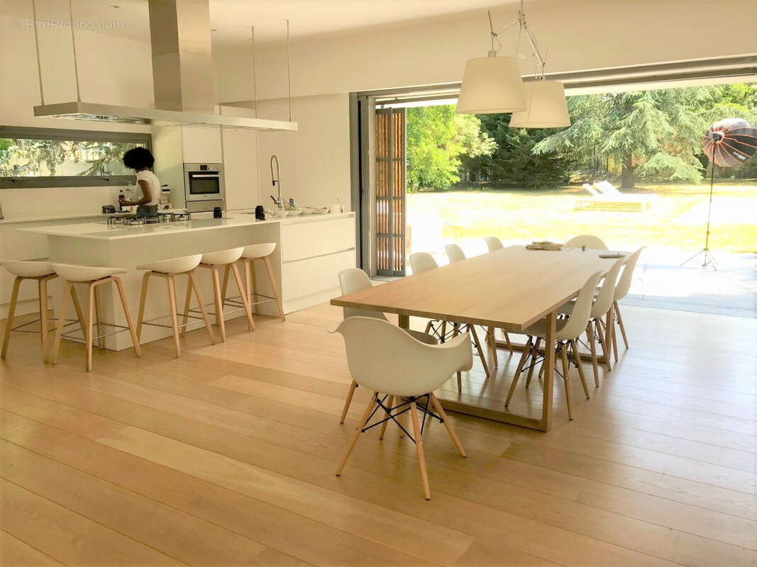 Propriété à vendre avec piscine - photo 2