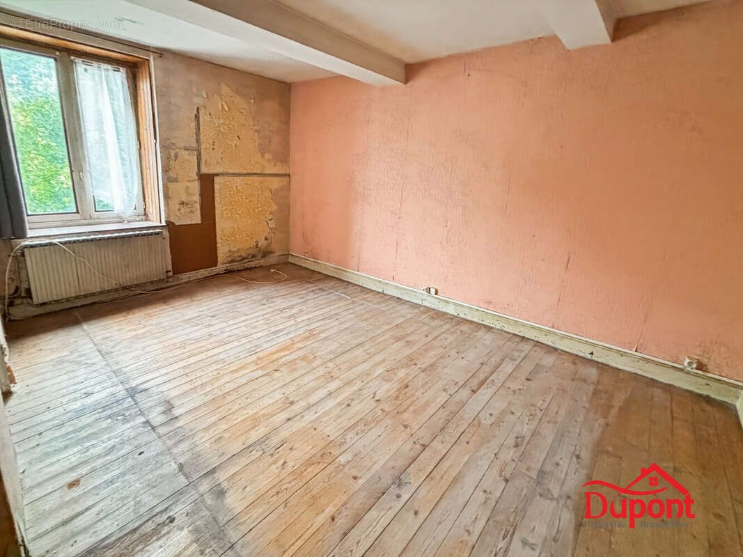 Maison 68 m² à Fumay  - photo 6
