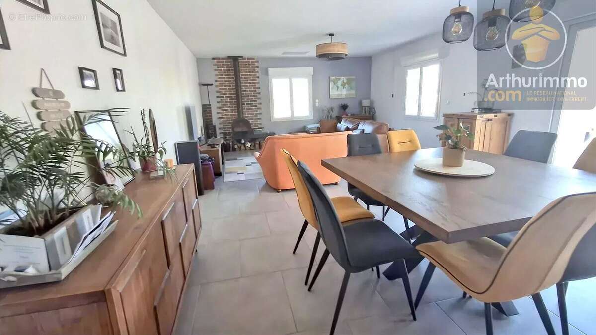Maison à MESSAS