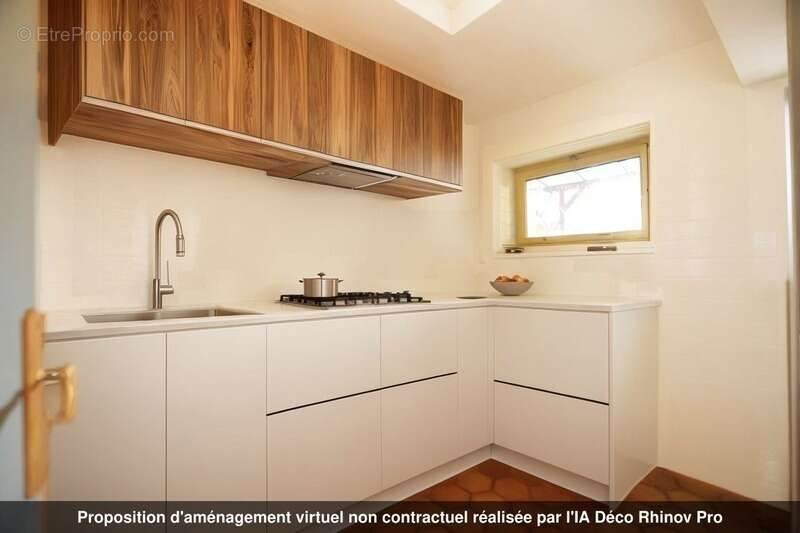 Maison à LAPEYROUSE-MORNAY