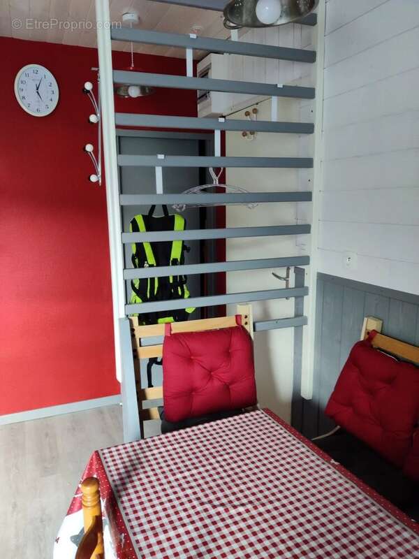 Appartement à CHASTREIX