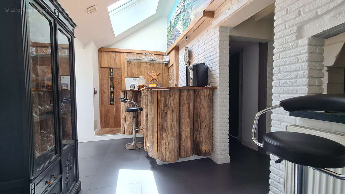 Maison à ESTREELLES