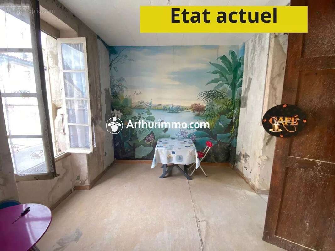 Maison à MATHA