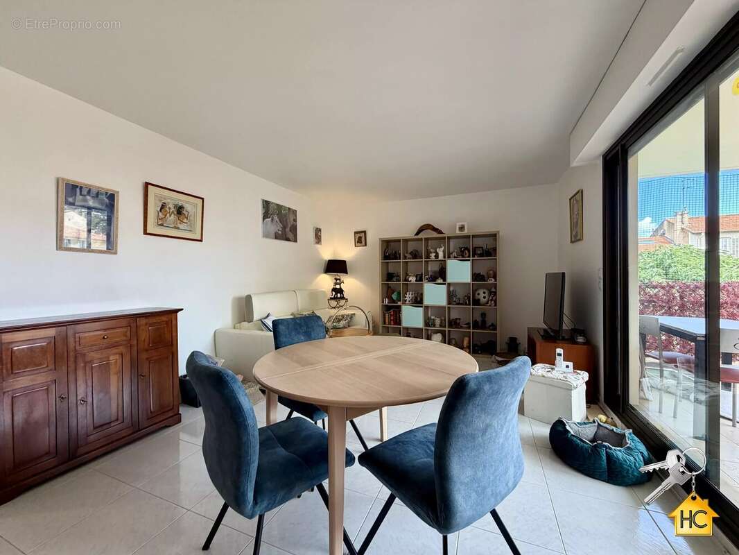 Appartement à CANNES
