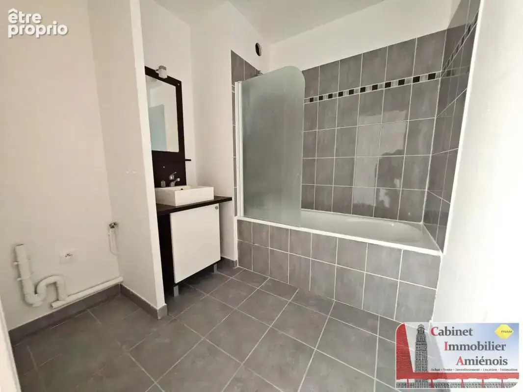 Amiens, Saint Honoré : Appartement 80m2, 2 chambres, parking - photo 7