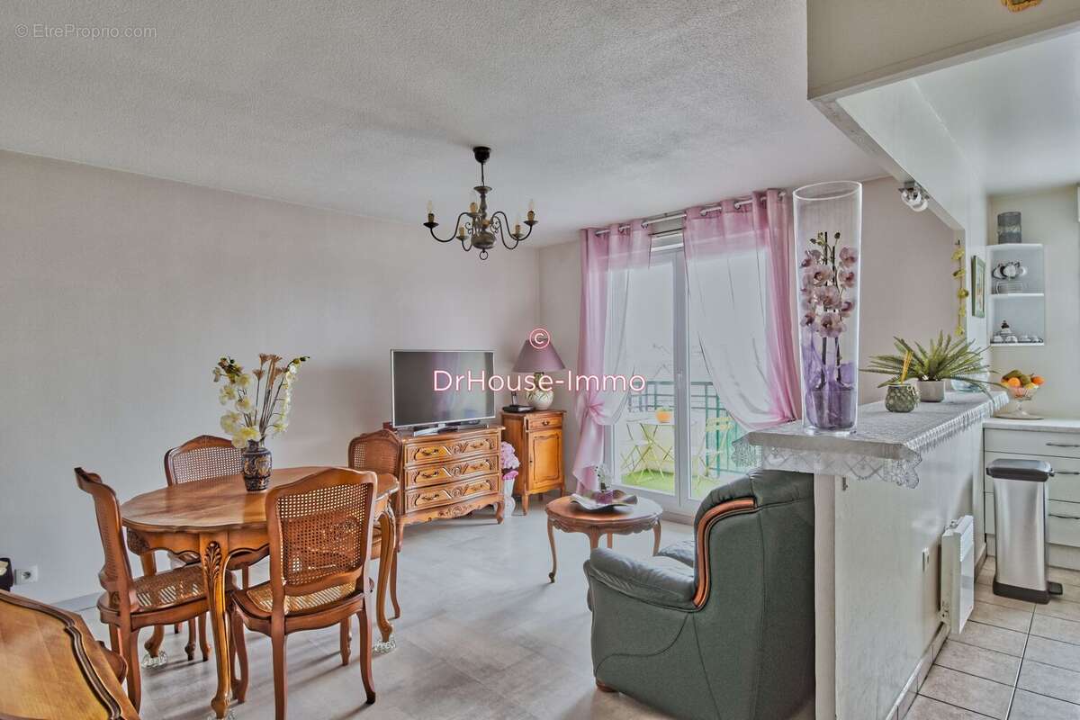 Appartement à MANTES-LA-VILLE