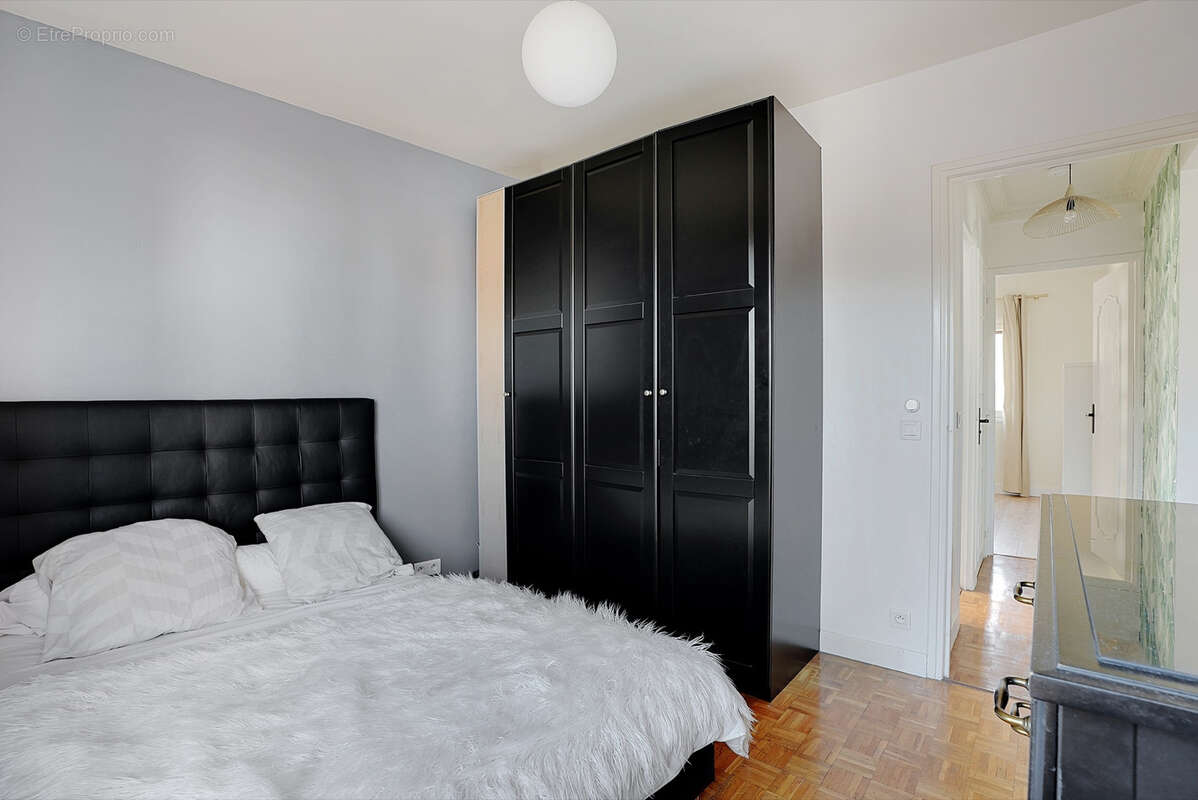Appartement à NANTERRE