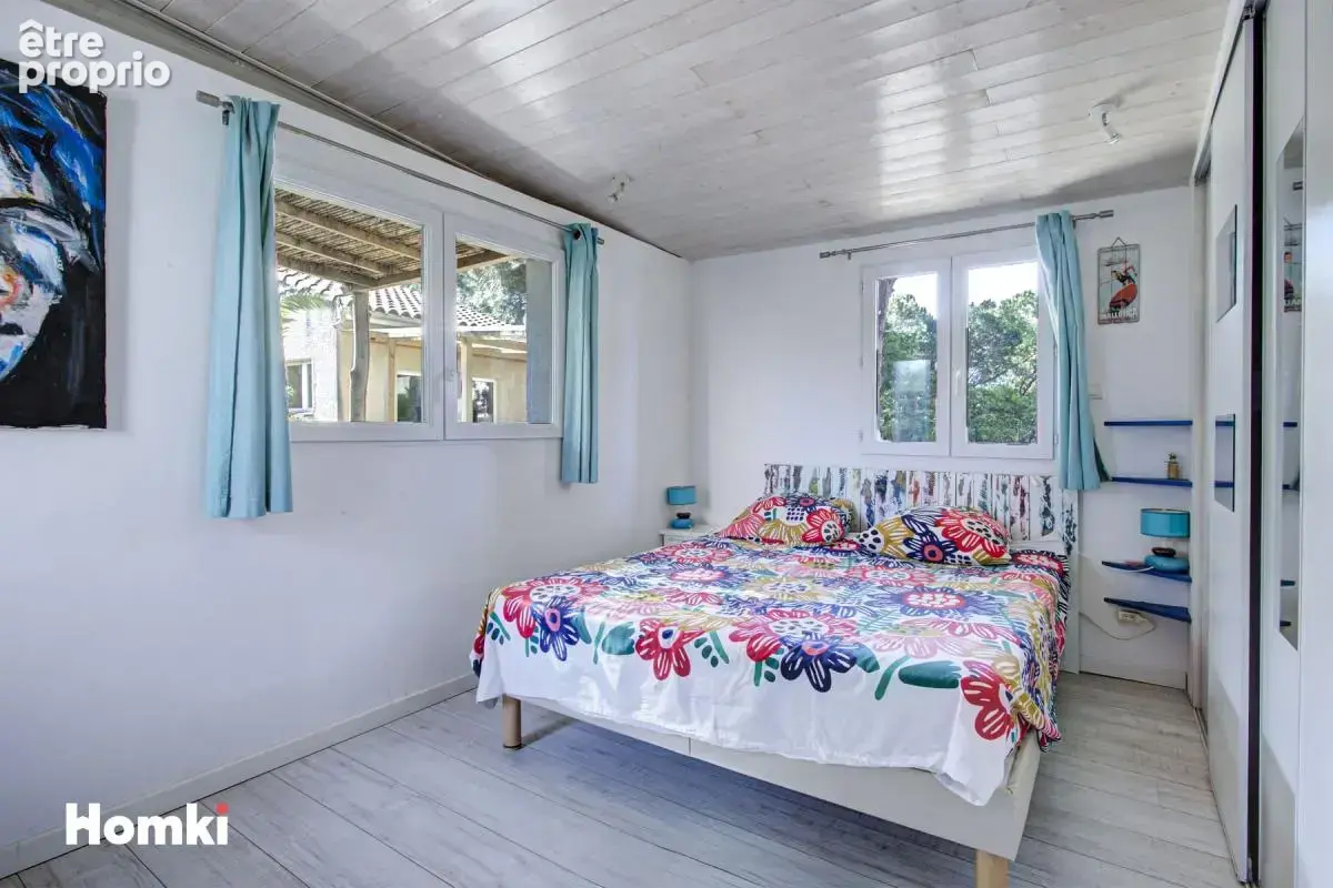 Maison/Villa T9 de 234 m² à Saint-Cyprien 66750 - photo 13