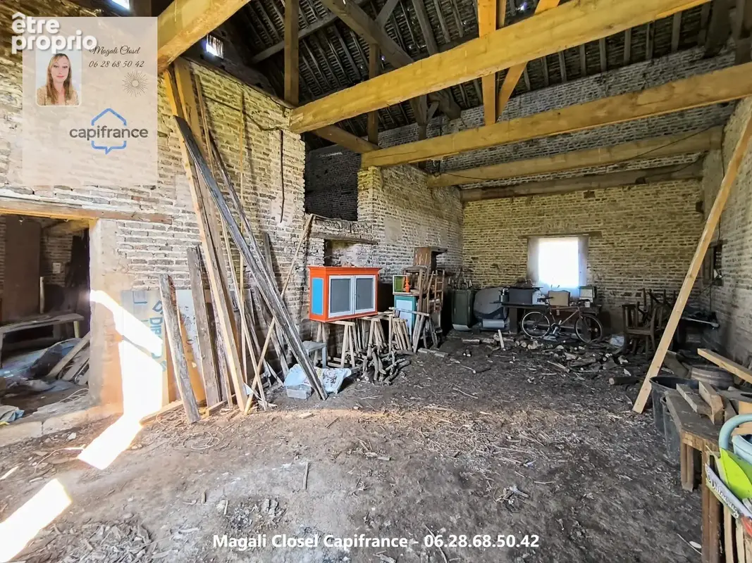 Ensemble immobilier de charme avec grange et pigeonnier sur terrain d'env 5700m2 - photo 9