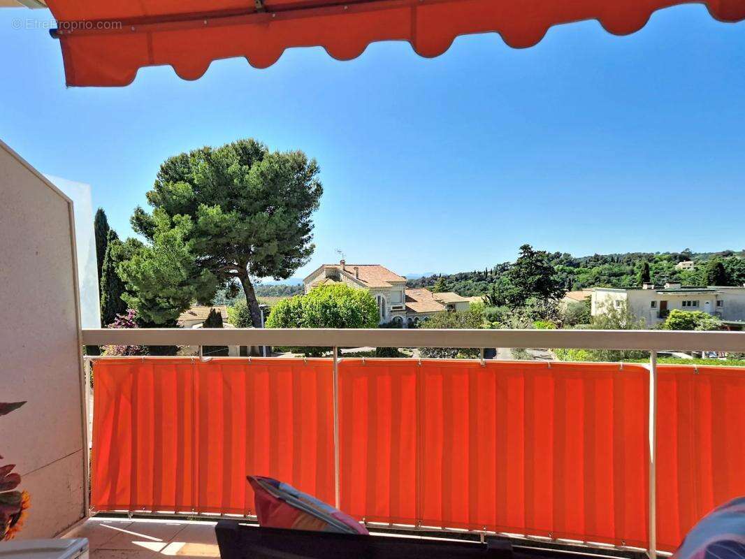 Appartement à VENCE