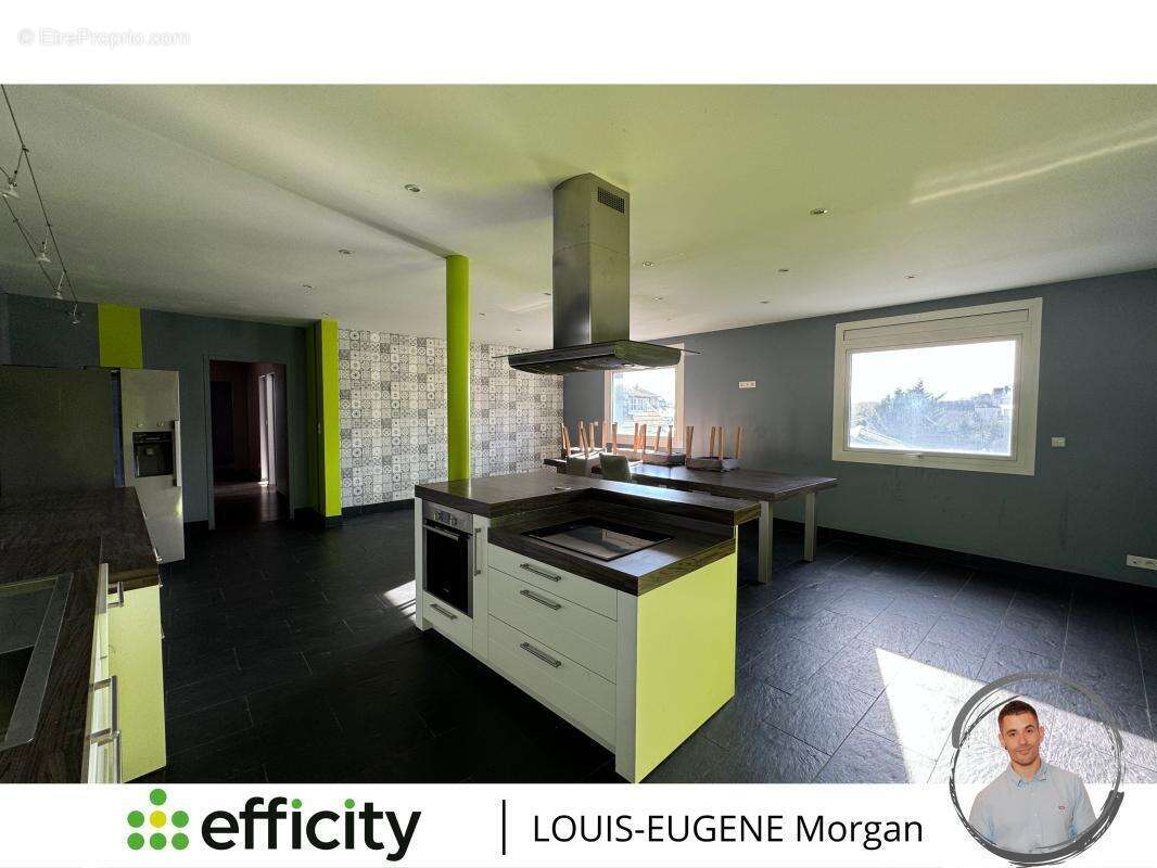 Appartement 553 m² à Poitiers  - photo 7