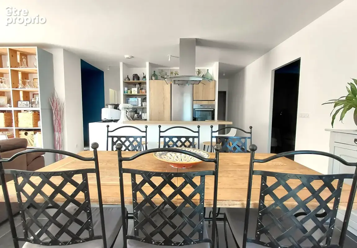 A VENDRE Maison récente de plain pied avec piscine au coeur de Chancelade! - photo 11