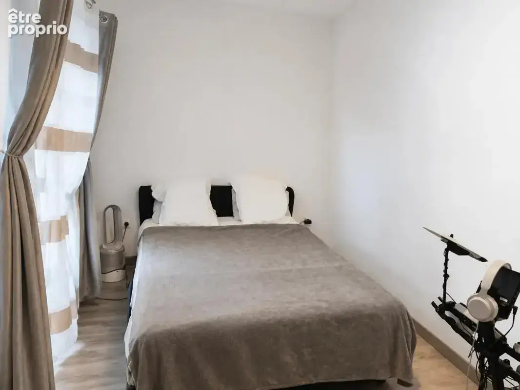 Maison de 5 pièces de 95 m² à Rubelles - photo 9