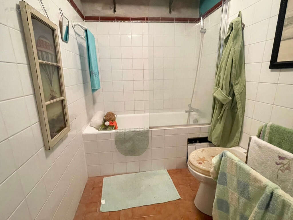 Maison à CHATEAURENARD