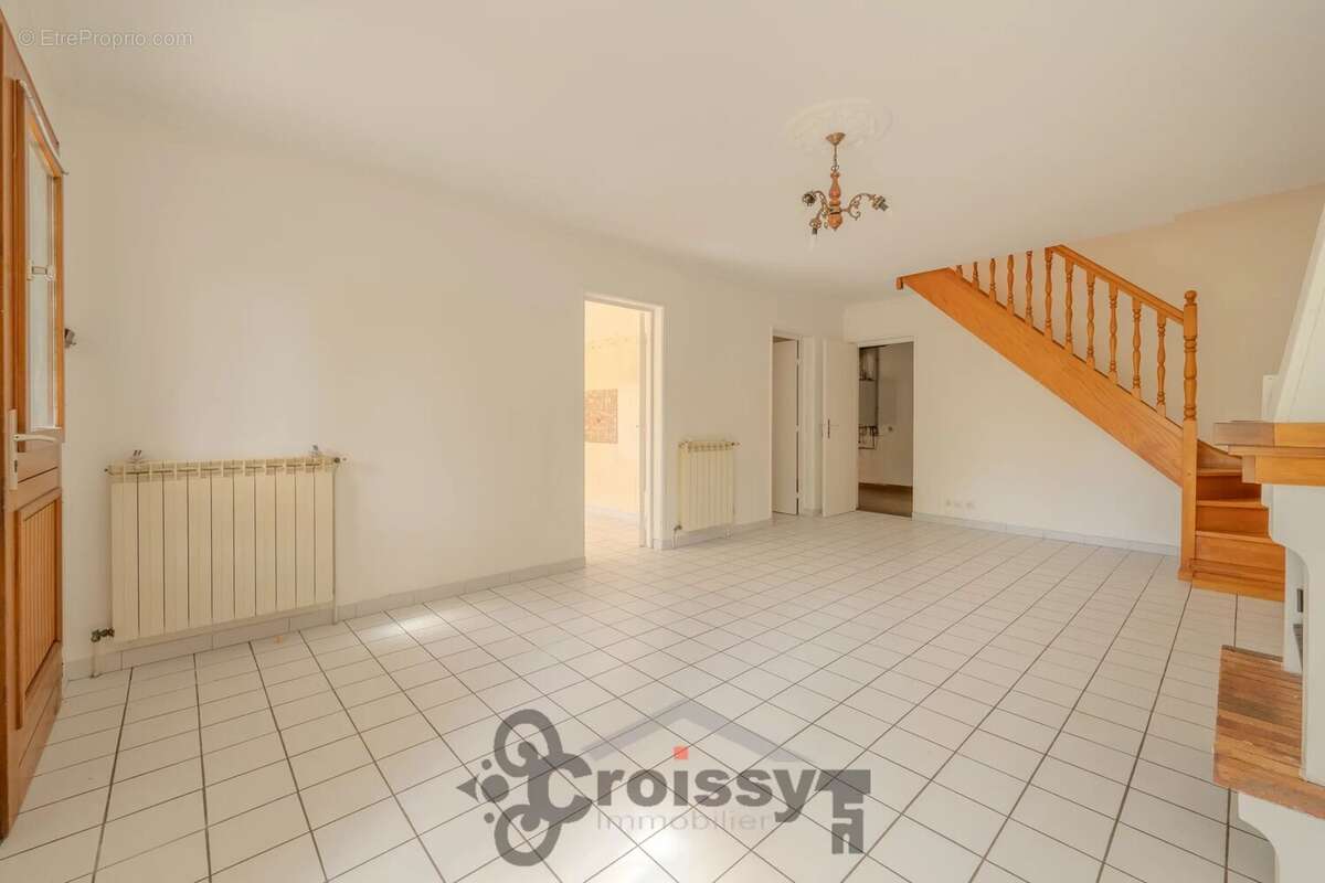 Maison à CROISSY-SUR-SEINE