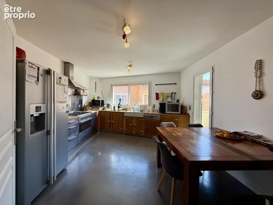 Vente appartement Duplex T5 terrasses, garage et places de parking,66180 Villeneuve de la Raho. - photo 3