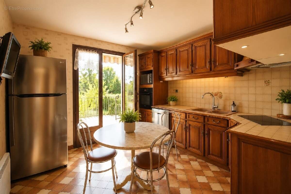 Maison 93 m² à Yerres  - photo 5