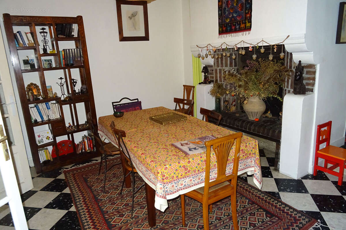 Maison à LA BAZOCHE-GOUET