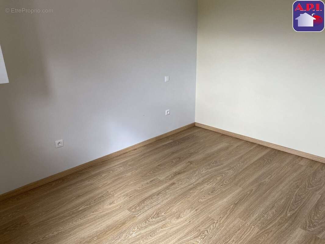 Maison à LA BASTIDE-DE-BOUSIGNAC