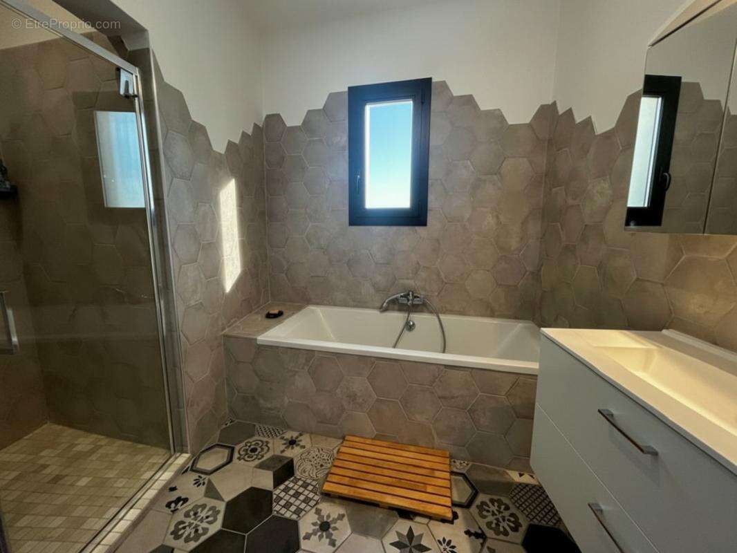 Maison 190 m² à Bollene  - photo 12
