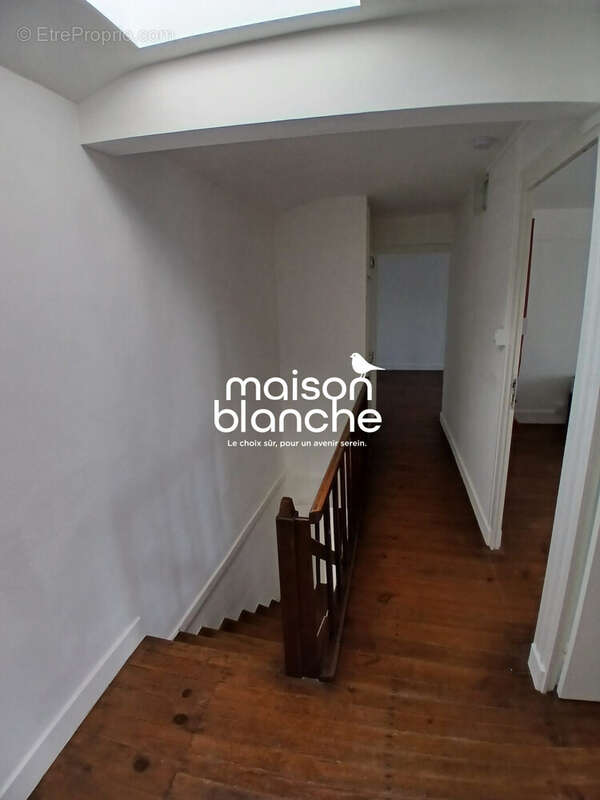 Maison à AZAY-SUR-THOUET