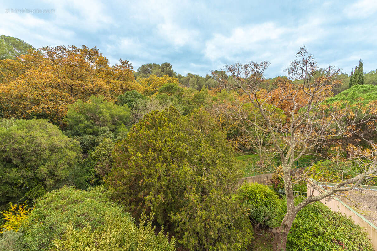 Appartement à LA VALETTE-DU-VAR