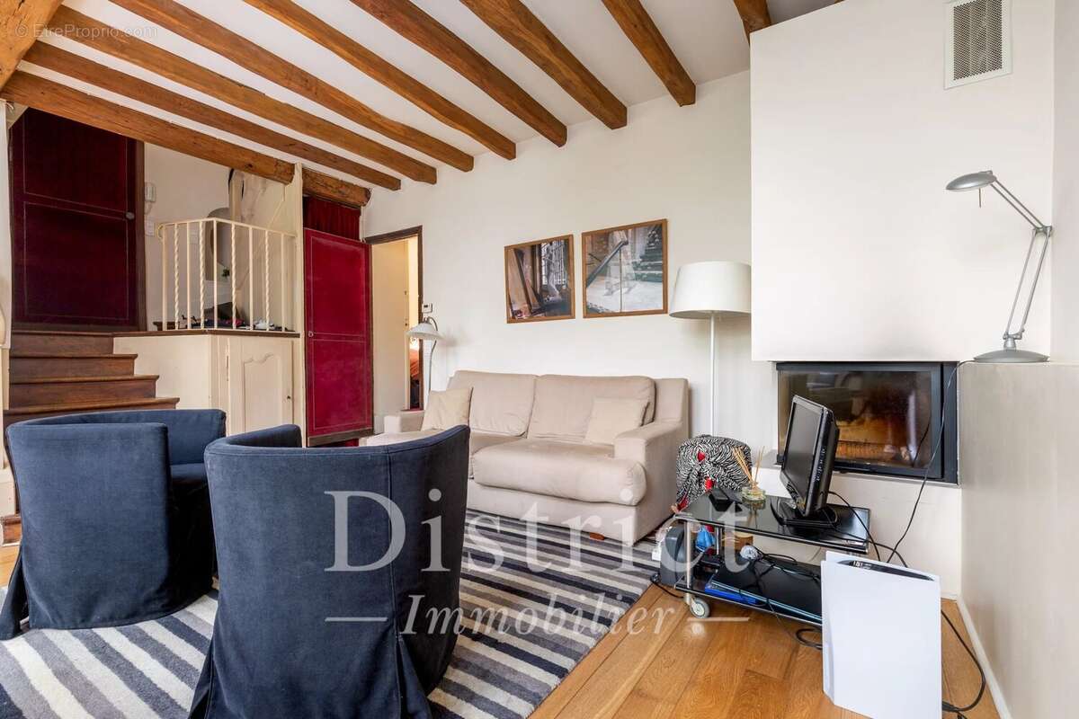 Appartement à PARIS-4E