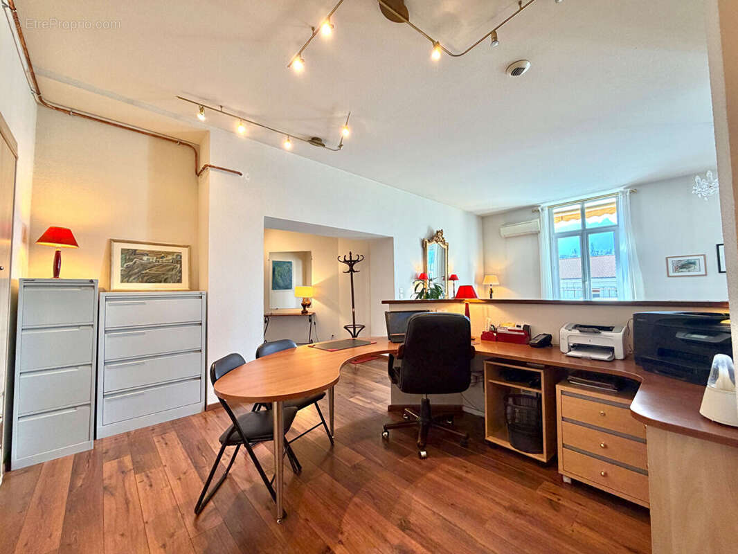 Appartement à AIX-LES-BAINS