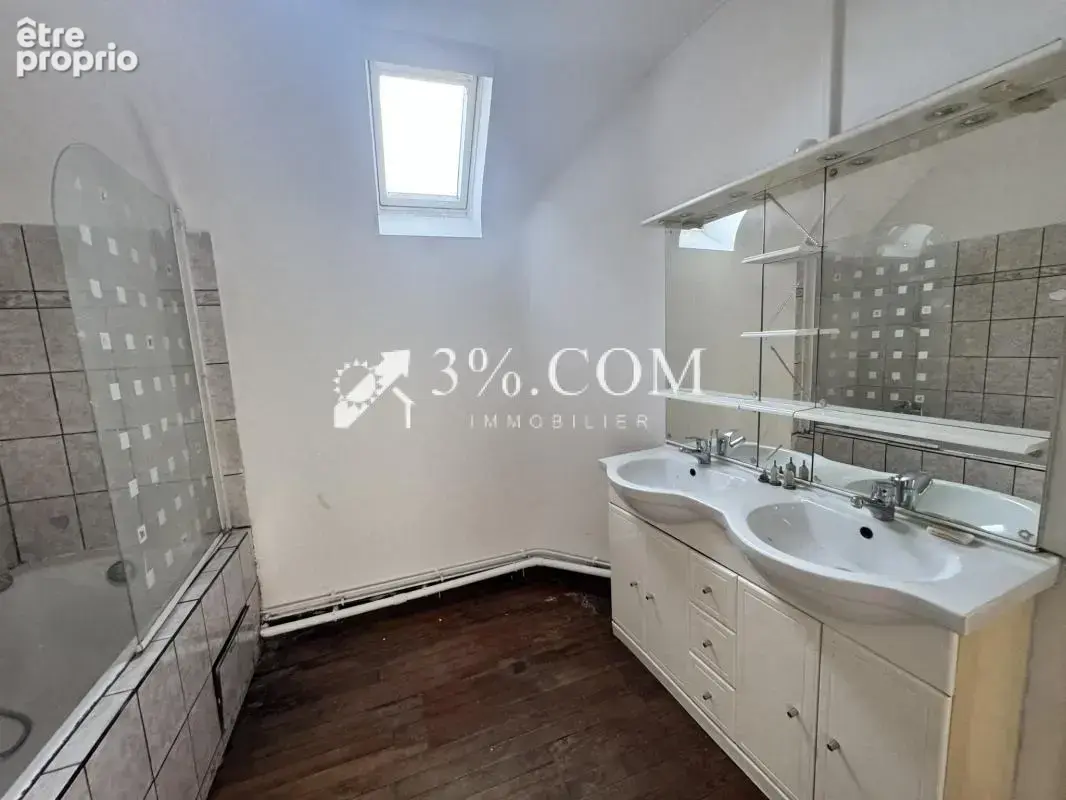 3%COM Grand triplex F5 de  156m2 au sol avec 4 chambres - photo 5