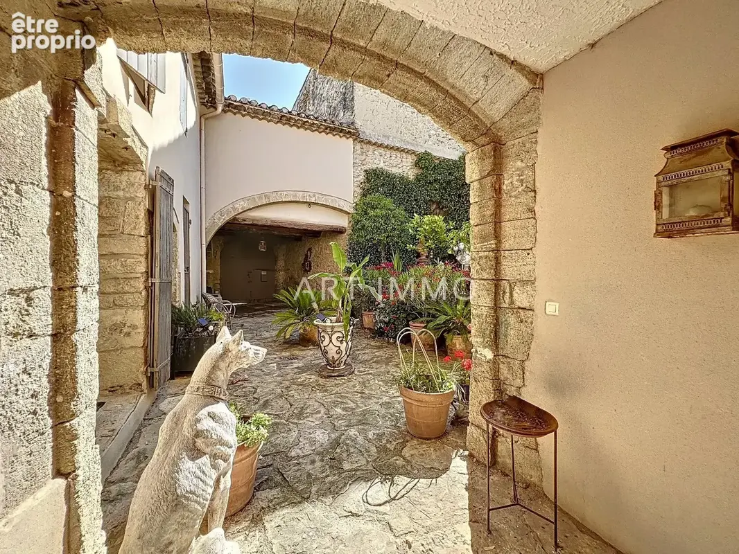 Maison de village 6 chambres et piscine - photo 3