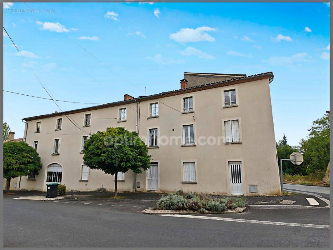 Maison à BILLOM