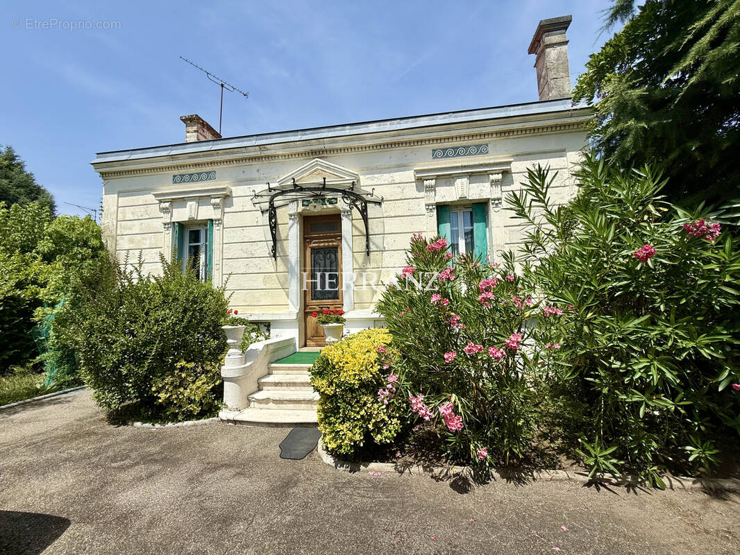 Maison à LIBOURNE