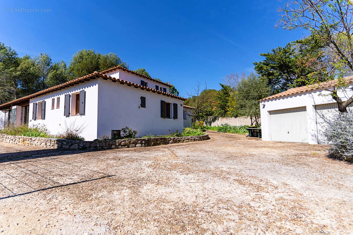 Maison à CASTELNAU-LE-LEZ