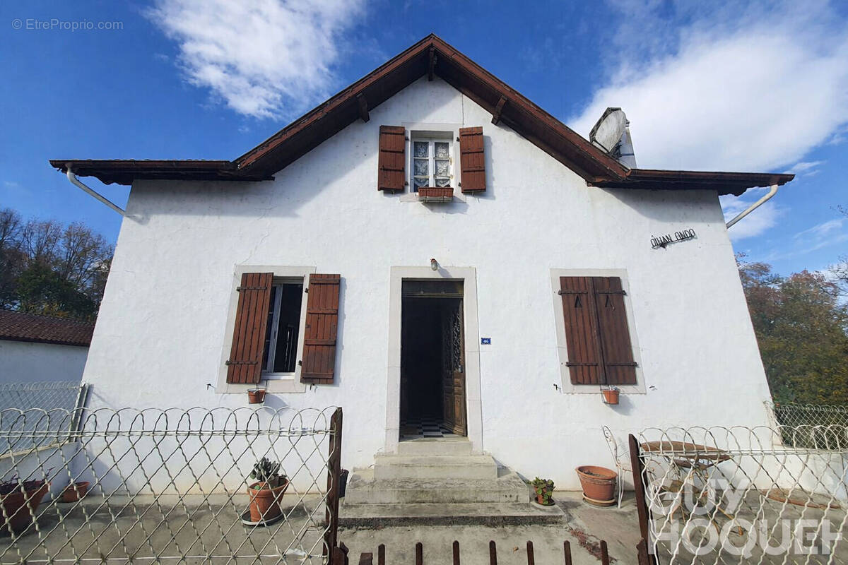 Maison à SAINT-PALAIS