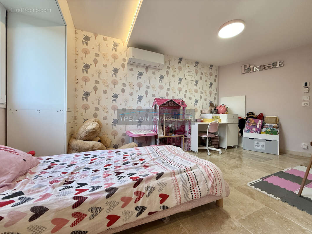 Maison à CONTES