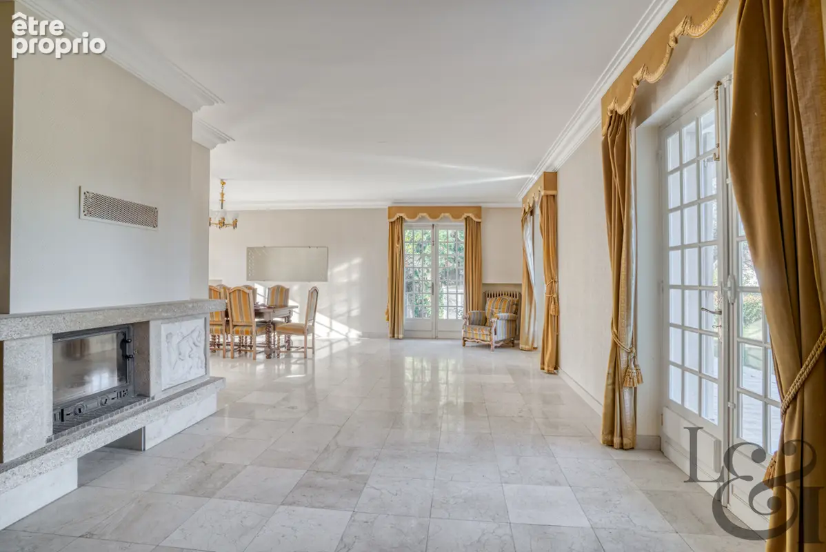 Maison traditionnelle à vendre à Sainte-Livrade-sur-Lot - photo 3