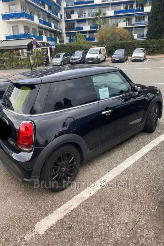 Parking à CAGNES-SUR-MER