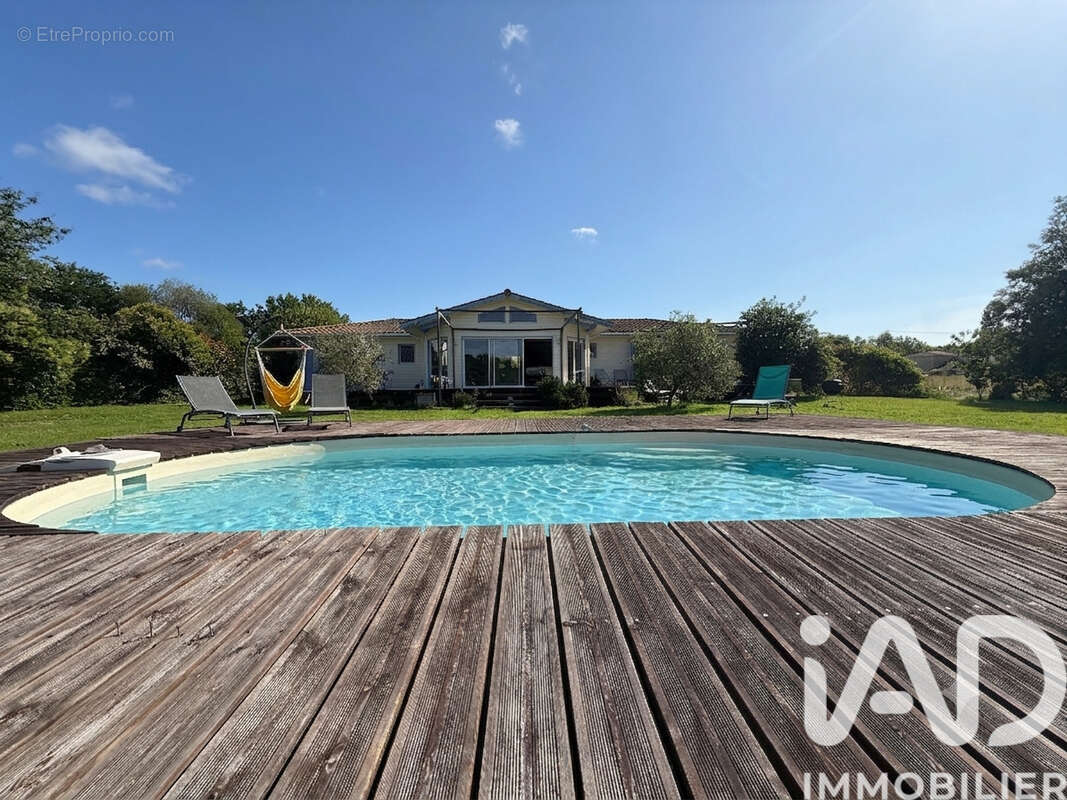 Maison 169 m² à Bazas  - photo 4