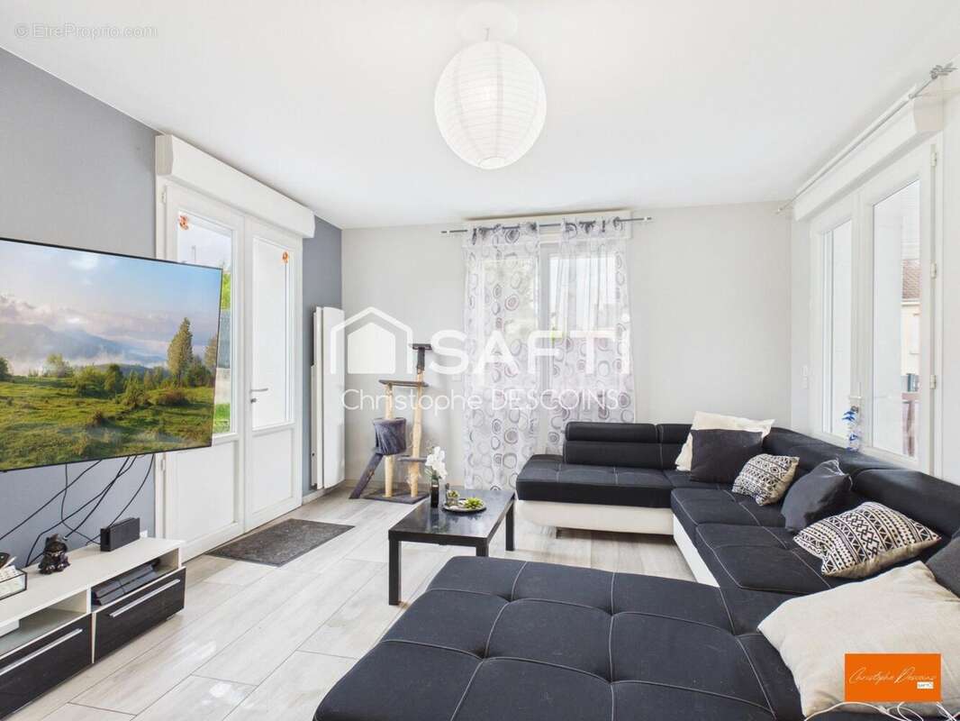 Maison 140 m² à Mayenne  - photo 7