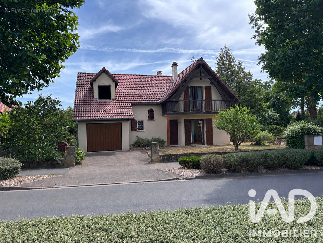 Photo 1 - Maison à MONTIGNY-LES-METZ