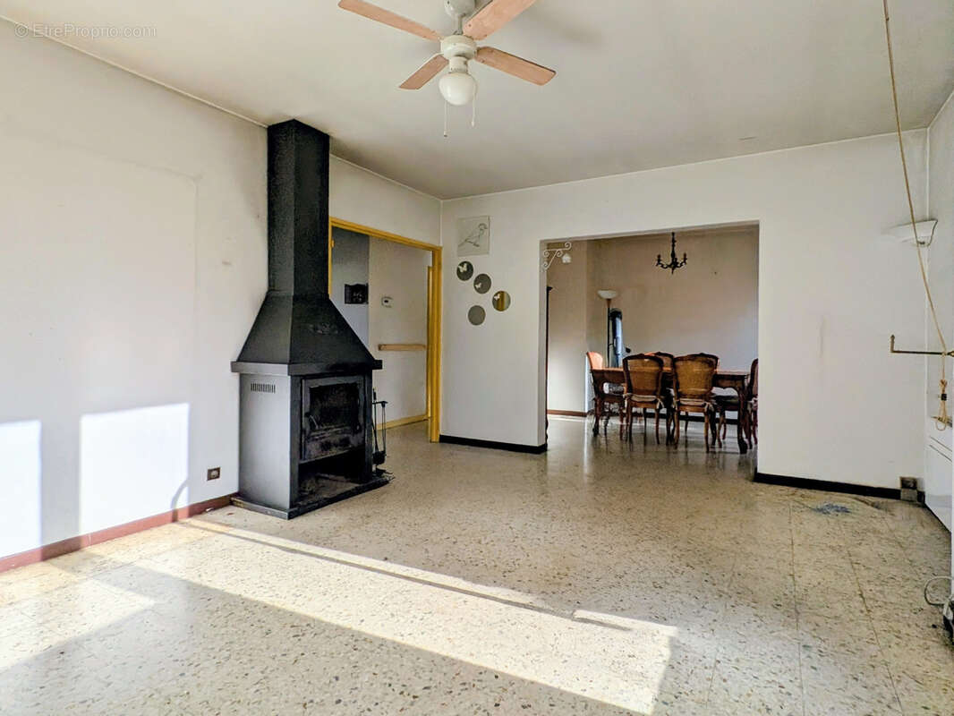 Maison à JARVILLE-LA-MALGRANGE