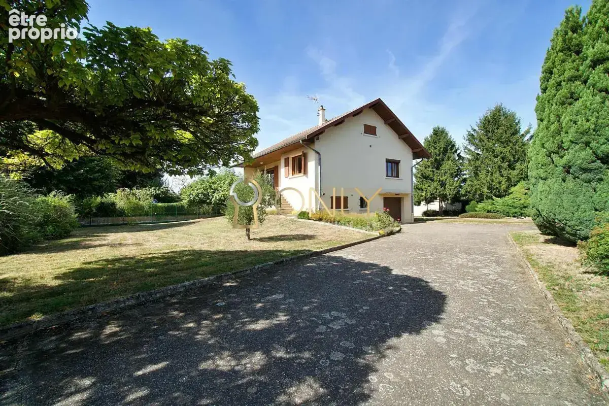 Maison à SAVIGNEUX