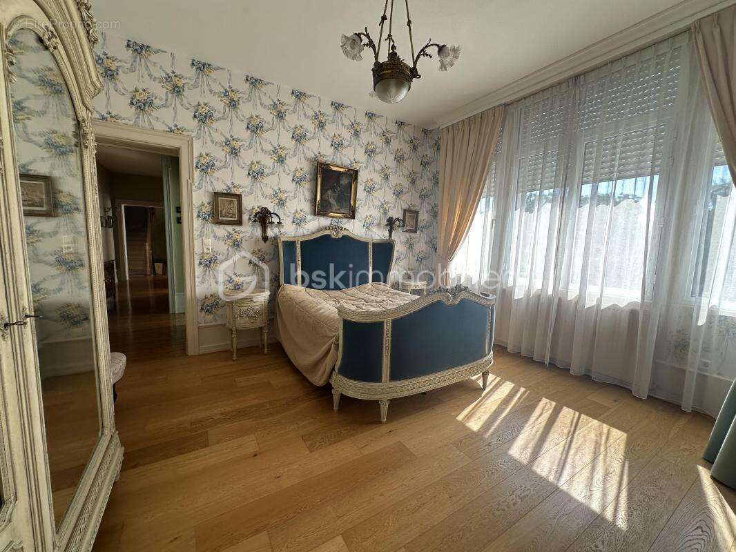 Maison de maître 5 chambres, parc et piscine - photo 16