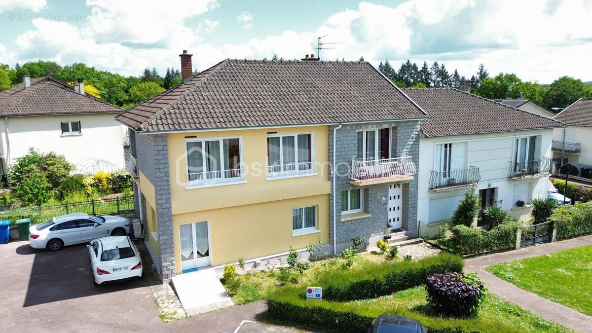 Maison à FEYTIAT