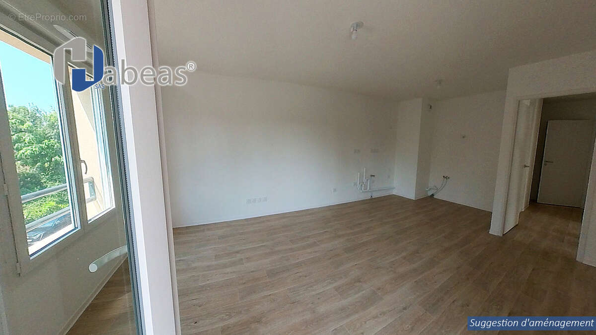 Appartement à JASSANS-RIOTTIER